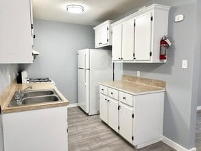 Maple Manor Apartments in McAllen, TX - Building Photo - Building Photo