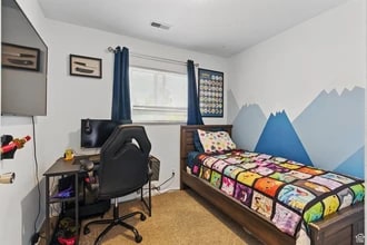 687 W Le Bon Cir, Unit 687 in Provo, UT - Building Photo - Building Photo
