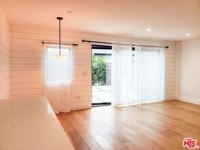 11221 Hannum Ave in Culver City, CA - Building Photo - Building Photo