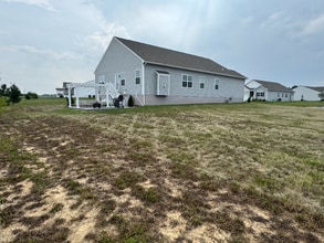 84 Pontoon Dr in Felton, DE - Building Photo - Building Photo