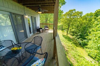 5 Chandler Ln in Branson West, MO - Building Photo - Building Photo