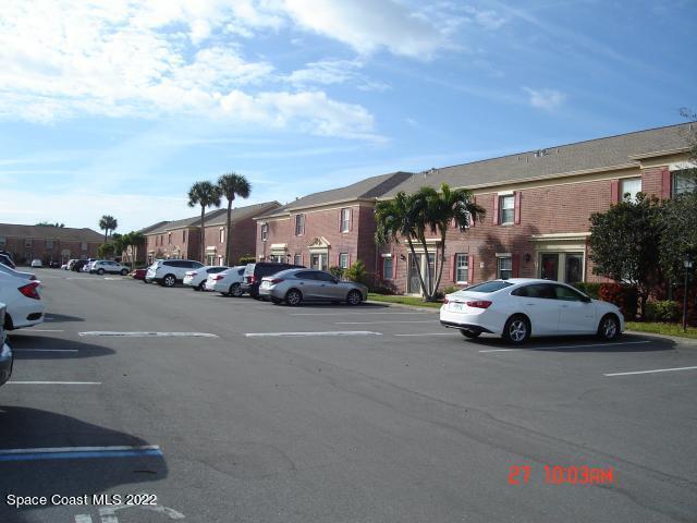 115 E Colonial Ct in Indian Harbour Beach, FL - Building Photo - Building Photo