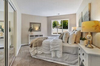 17501 Wagner Rd in Los Gatos, CA - Building Photo - Building Photo