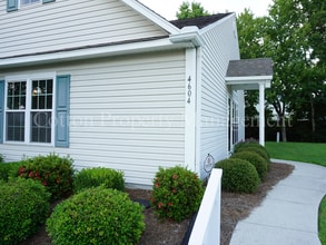 4604 Song Sparrow Ct in Wilmington, NC - Building Photo - Building Photo