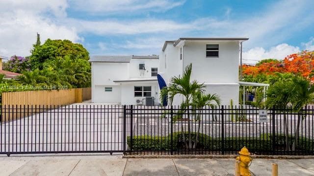 property at 590 SW 23rd Ave