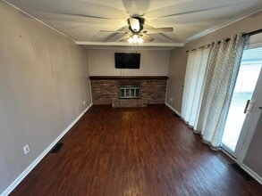 3454 Winterfield Dr in Warren, MI - Building Photo - Building Photo