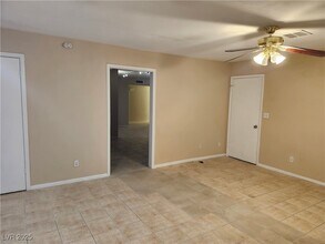 2773 Heritage Ct in Las Vegas, NV - Building Photo - Building Photo