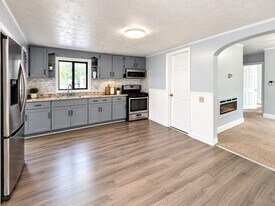 138 Camden St in Methuen, MA - Building Photo