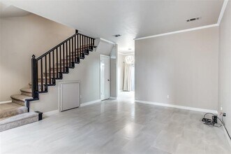 4229 Cole Ave in Dallas, TX - Building Photo - Building Photo