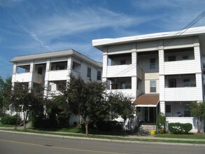 Featured image of post Summit Chase Apartments Endicott New York : Summit chase apartments 1 jane lacey drive endicott, ny 13760.