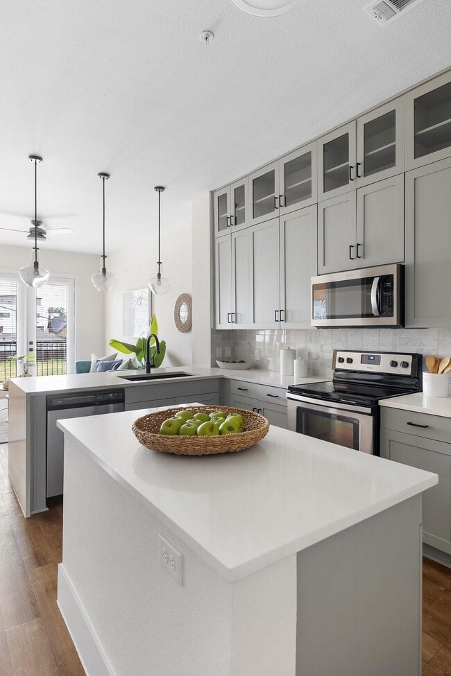 property at 1508 Blodgett St