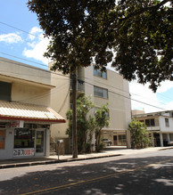 1425 Kinau St in Honolulu, HI - Building Photo - Building Photo