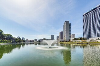 2166 E 27th Street in Oakland, CA - Building Photo - Building Photo