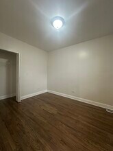 2152 N Kostner Ave in Chicago, IL - Building Photo - Building Photo