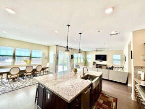 5436 Reef Cir in Carlsbad, CA - Building Photo - Building Photo