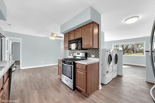 14600 Ash St in Orland Park, IL - Building Photo - Building Photo