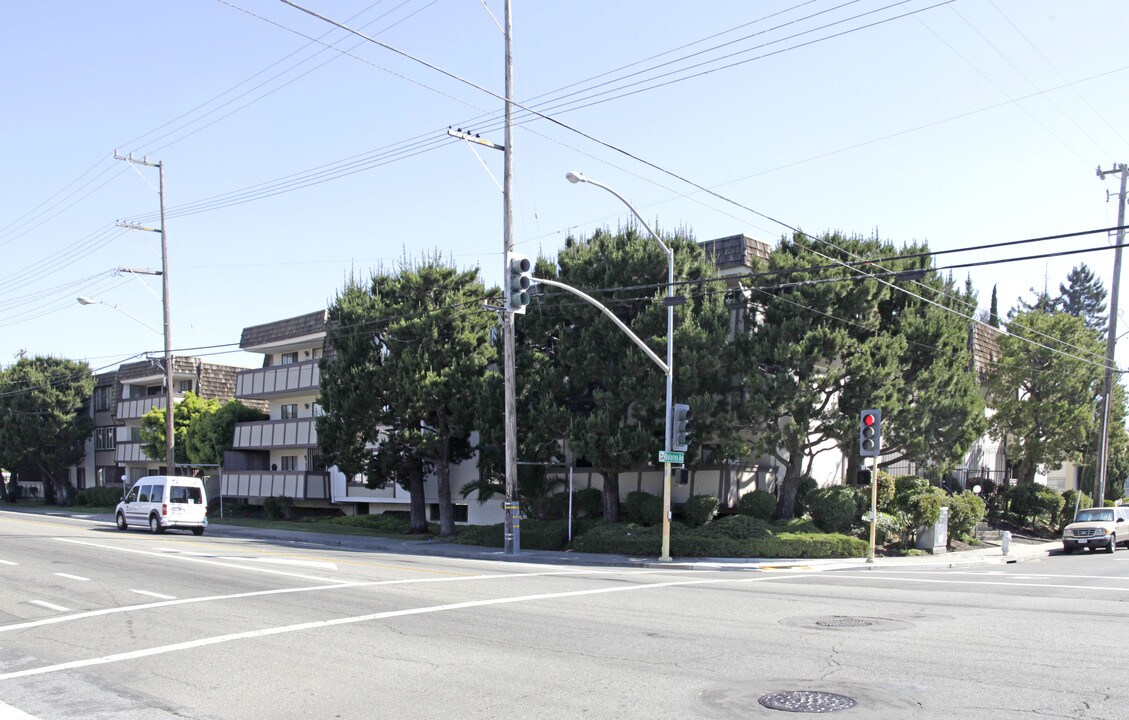 1550 Bancroft #112 in San Leandro, CA - Building Photo