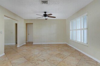 12979 89th Ave N in Seminole, FL - Building Photo - Building Photo