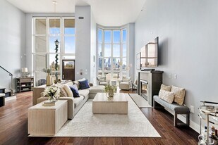 1125 Maxwell Ln in Hoboken, NJ - Building Photo