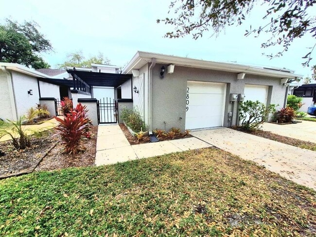 property at 2809 Bayshore Blvd