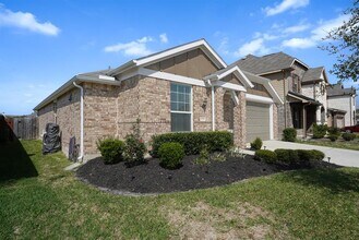 16114 Sommerall Creek Ln in Houston, TX - Building Photo - Building Photo