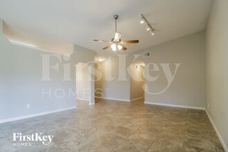 2721 Annhurst Ave in Orlando, FL - Foto de edificio - Building Photo