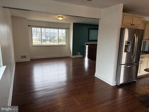 892 Estates Blvd in Hamilton Township, NJ - Building Photo - Building Photo