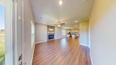 492 Ayden Ln in Clarksville, TN - Building Photo - Building Photo