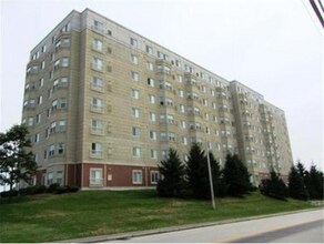 1 Cityview Ln in Quincy, MA - Building Photo - Building Photo