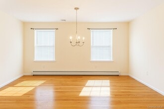 1281 NY-208 in Monroe, NY - Building Photo - Building Photo