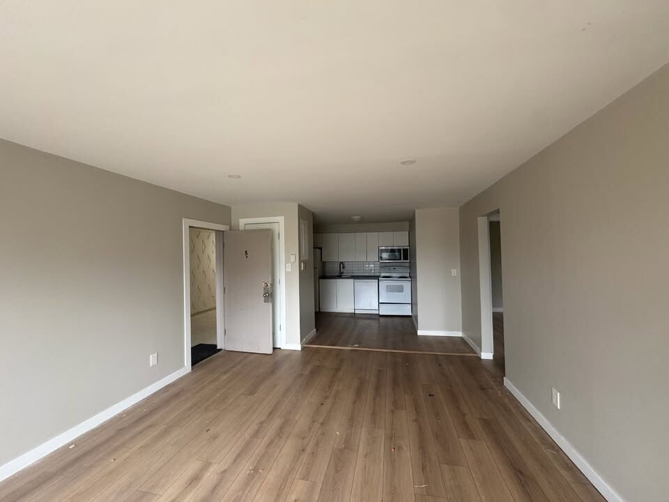 200 Spruce St in Moncton, NB - Building Photo