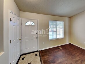 143 N 700 W in Layton, UT - Building Photo - Building Photo