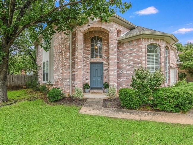 property at 1015 Hawk Ct