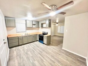 754 Fitch St in San Antonio, TX - Building Photo - Building Photo