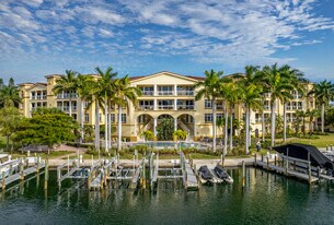 Grand Mariner in Longboat Key, FL - Building Photo
