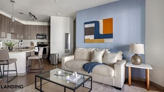 101 S Center St, Unit 430 in Arlington, TX - Building Photo