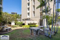 1650 Piikoi St in Honolulu, HI - Foto de edificio - Building Photo