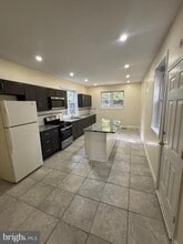 2411 N West St in Wilmington, DE - Building Photo - Building Photo