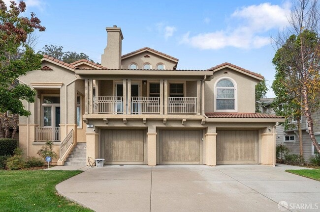 property at 72 Golden Aster Ct