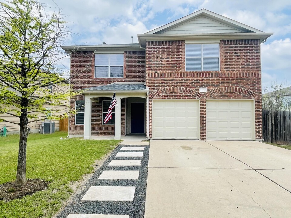 456 Camelia Pkwy in Kyle, TX - Building Photo