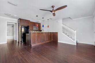 2520 Graves Rd in Tallahassee, FL - Building Photo - Building Photo
