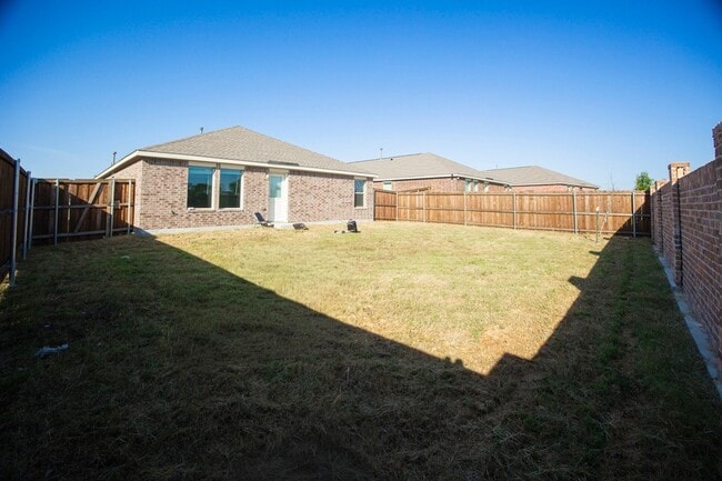 6508 Auburn Dl Rd in Pilot Point, TX - Building Photo - Building Photo