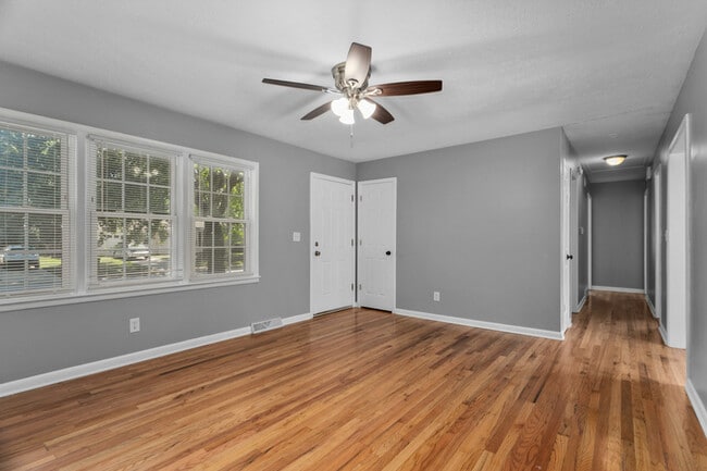 711 SW 7 St in Lee's Summit, MO - Building Photo - Building Photo