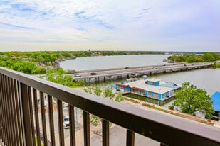 Dolce Vita Lakeside Granbury