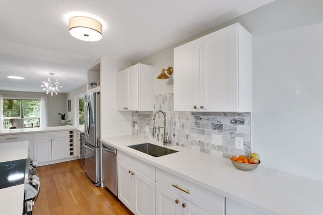 16300 15th Ave N in Minneapolis, MN - Building Photo - Building Photo