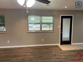 4708 SE Sunnymeade in Lawton, OK - Building Photo - Building Photo