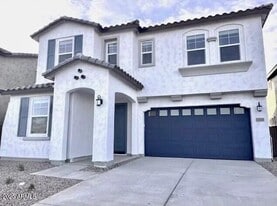 8259 E Petunia Ave in Mesa, AZ - Building Photo