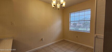 234 Bristol Ct in Melbourne, FL - Building Photo - Building Photo