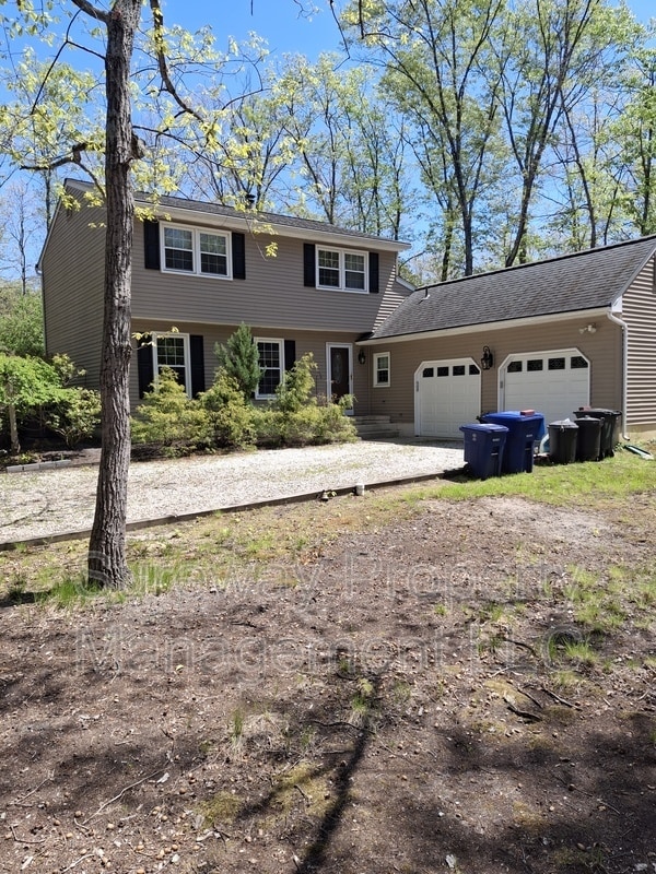 44 Red Oak Dr in Tabernacle, NJ - Building Photo - Building Photo