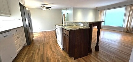 2633 Mural Dr in Chamblee, GA - Building Photo - Building Photo